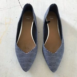 Gap blue white stripe flats pointed toe size 8